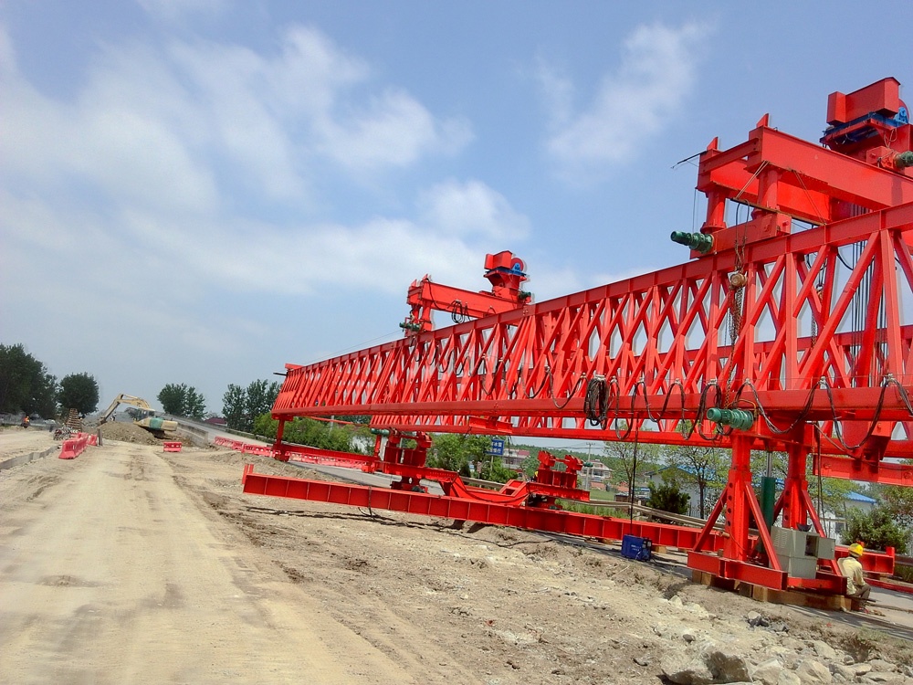 連云港響水架橋機(jī)安全監(jiān)控管理系統(tǒng)安裝現(xiàn)場一