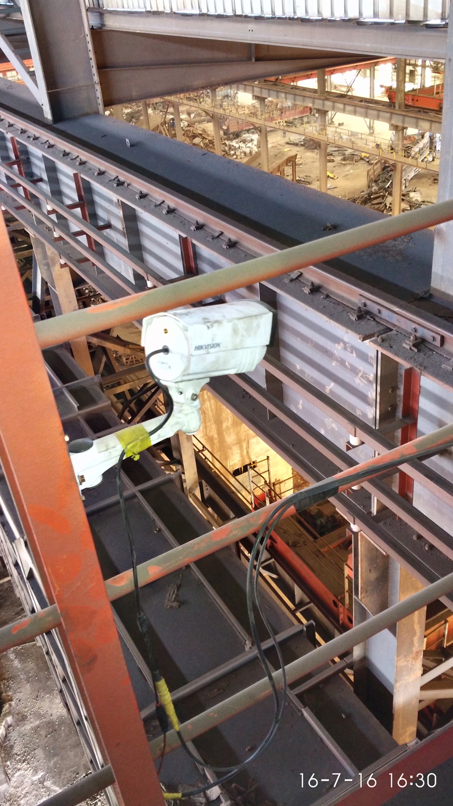 榕達(dá)安裝冶金吊安全監(jiān)控管理系統(tǒng)現(xiàn)場(chǎng)照片四